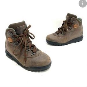 asolo brown women’s hiking boots
